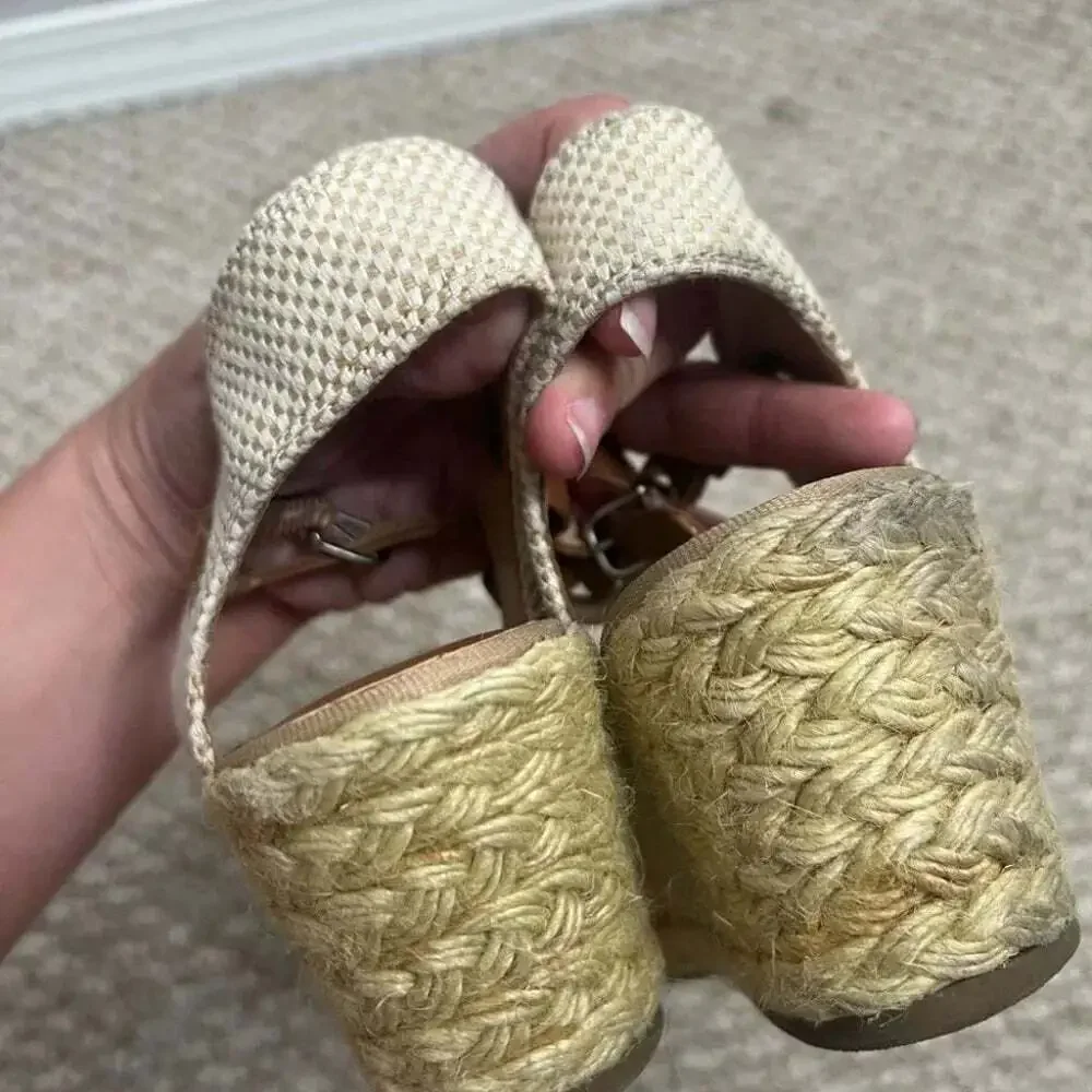 Lucky brand wedge sandals size 11  tan